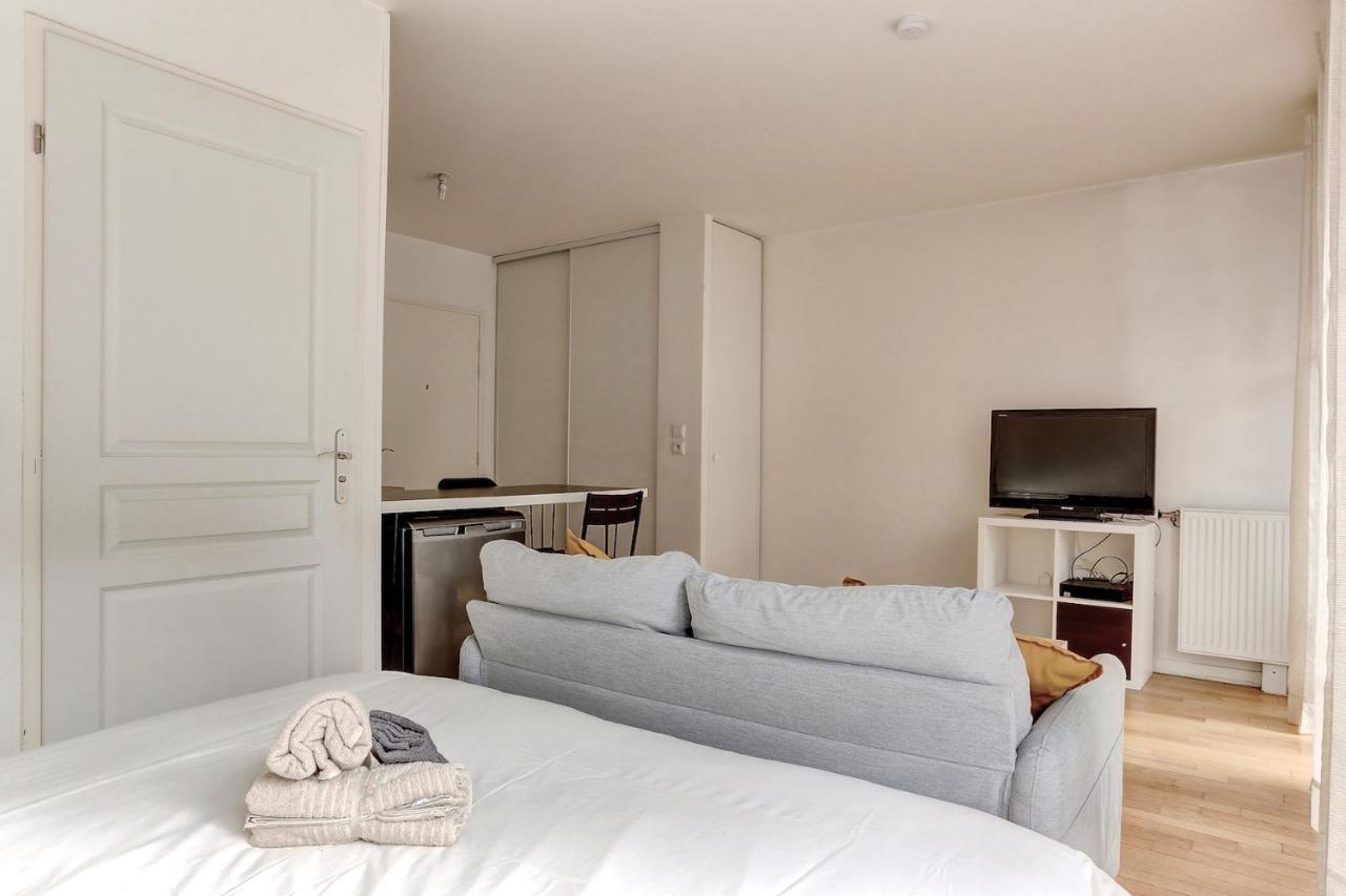 Le Curie - Saint Cyr Apartment Exterior photo